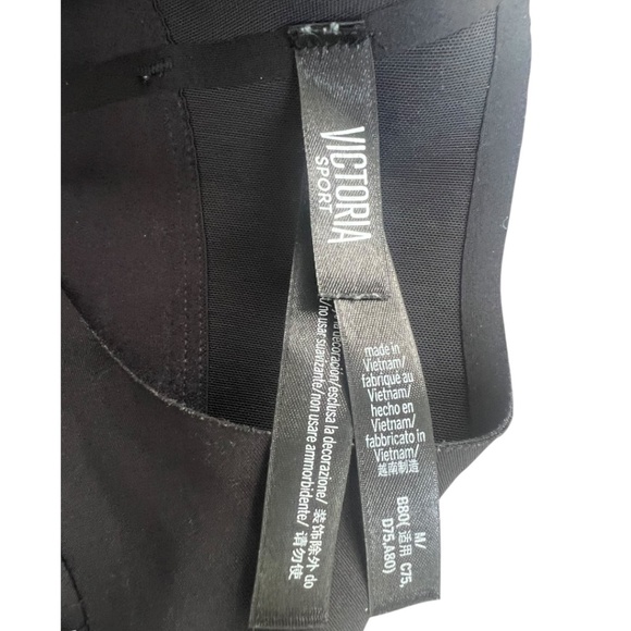 Victoria’s Secret Sport Ultra Light Sports Bra Black Medium EUC - Picture 3 of 4